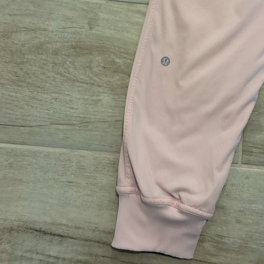 Lululemon Dance Studio Mid-Rise Lined Jogger - Picture 12 of 12